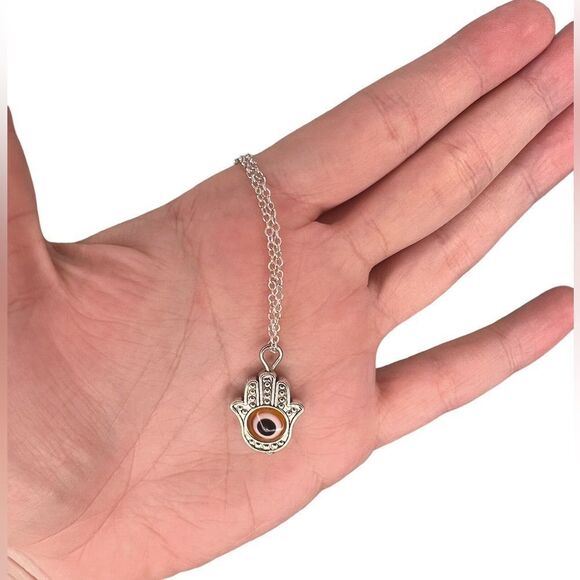 NEW Pendant on Sterling Silver Chain - Picture 1 of 5